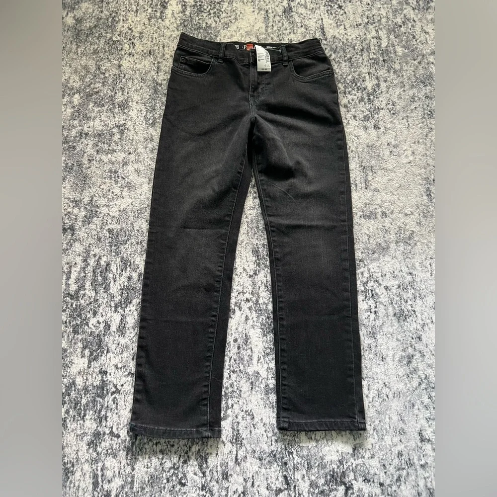 Children’s Place Classic Black Boy’s Jeans‎ size 10